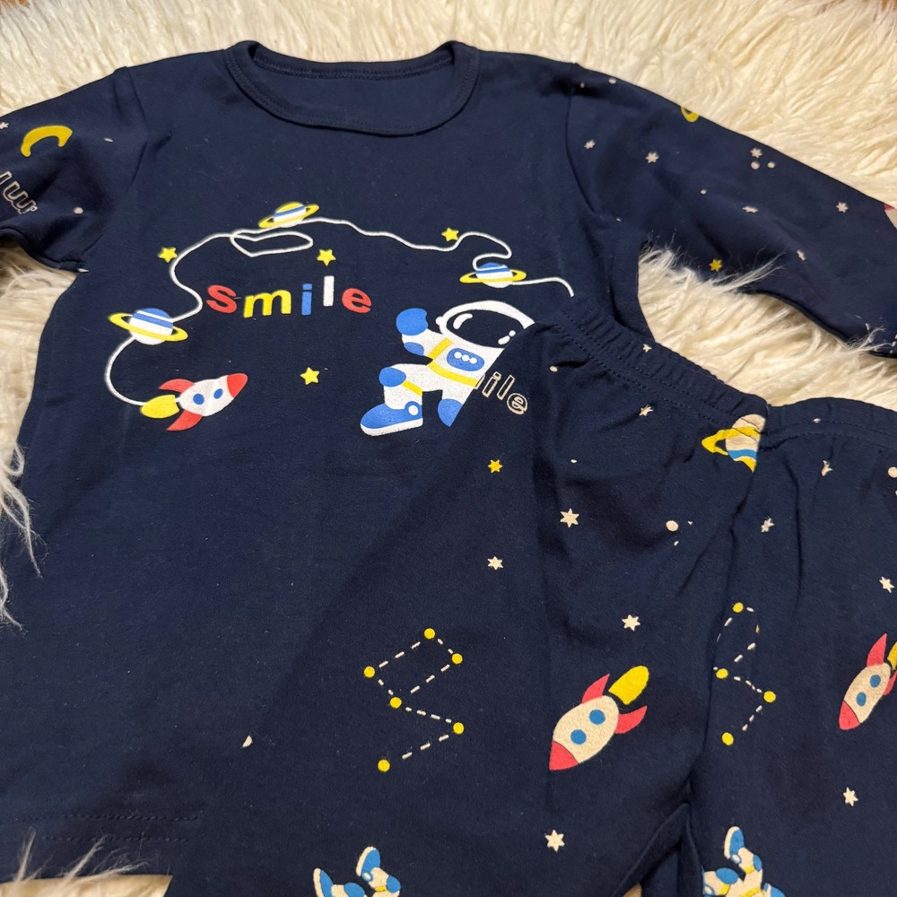 NWOT Boys Navy Blue Outer Space Astronaut Rocket 100% Cotton‎ 2pc Pajama Set 3T - Picture 2 of 4
